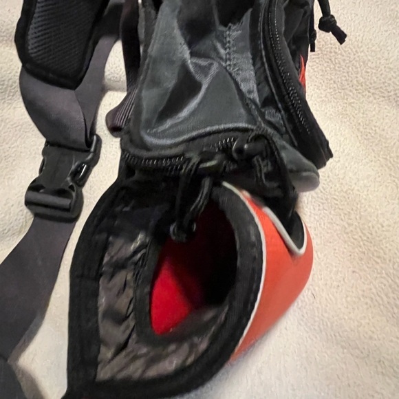 LL Bean Fannie Pack Adjustable Waist Bag - Picture 4 of 9